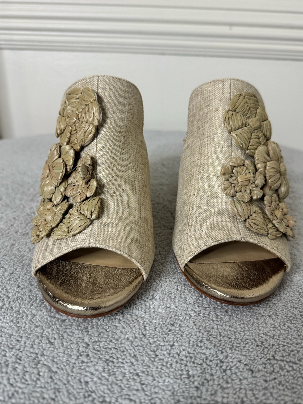 ANTONIO MELANI Beige Floral Embellished Open-Toe Mules